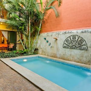 Casa Del Maya Bed & Breakfast